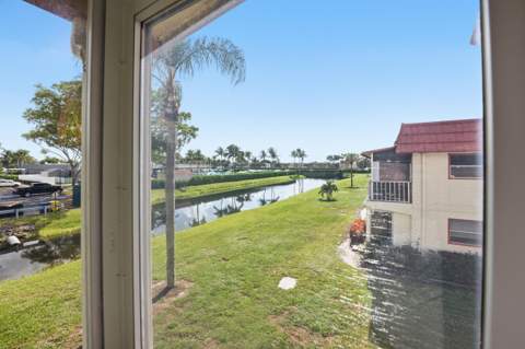 47 Saxony A, Delray Beach FL - photo 23 of 64