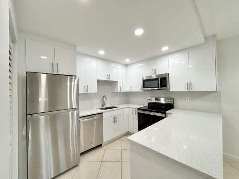 418 Pine Glen Lane #C-1, Greenacres FL - photo 11 of 63
