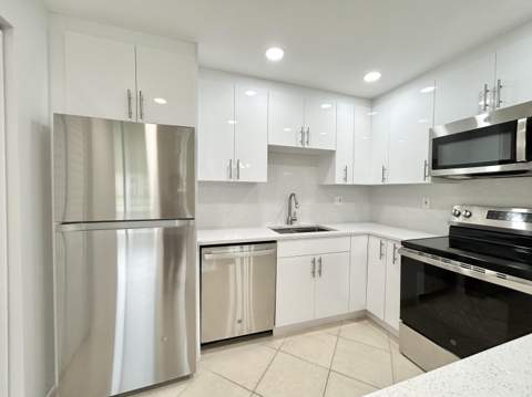 418 Pine Glen Lane #C-1, Greenacres FL - photo 12 of 63