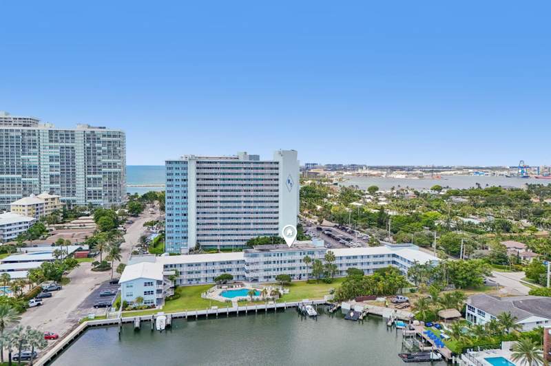 2 bedroom Stock Cooperative at 1850 S Ocean Drive #111, Lake Mayan Apts Co-Op, Fort Lauderdale — photo 5