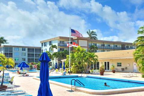 2016 S Federal Highway #105, Boynton Beach FL - photo 11 of 17