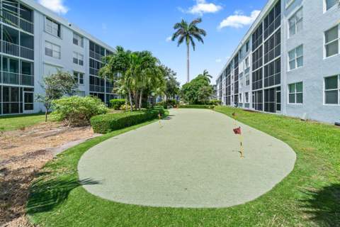 2016 S Federal Highway #105, Boynton Beach FL - photo 14 of 17