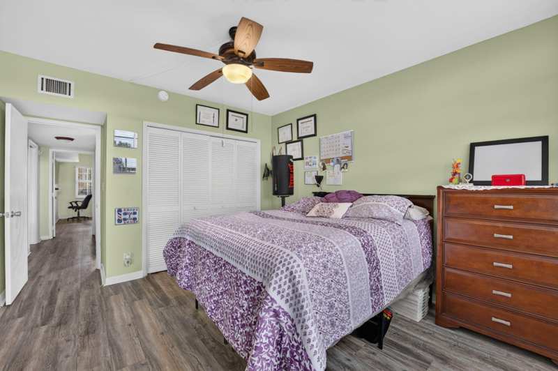 3 bedroom Condominium at 3960 Oaks Clubhouse #110, No 78 Palm-Aire Country Club, Pompano Beach — photo 1