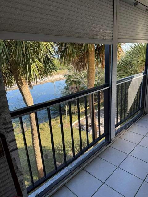 4164 Inverrary Drive #302, Lauderhill FL - photo 21 of 34