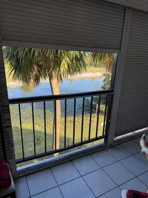 4164 Inverrary Drive #302, Lauderhill FL - photo 22 of 34