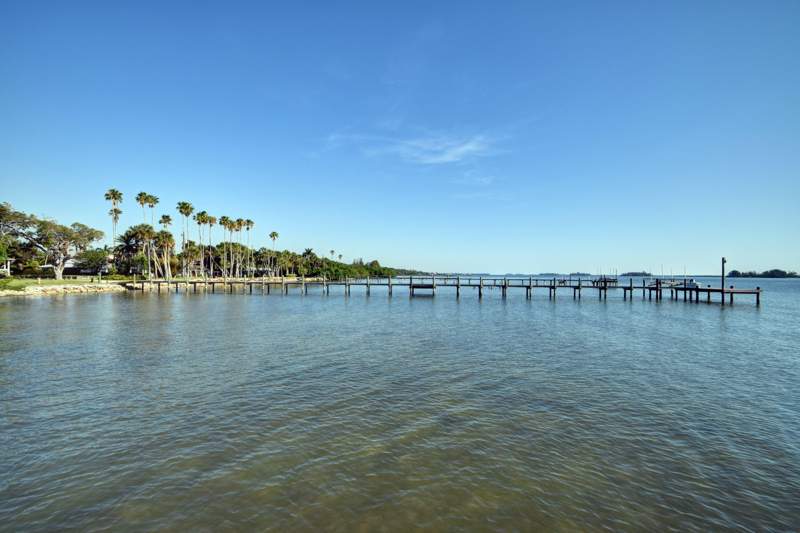 4 bedroom Single Family Residence at 3209 N Indian River Drive, Stuart'S Subdivision, Fort Pierce — photo 4