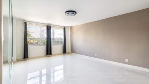 133 N Pompano Beach Boulevard #204, Pompano Beach FL - photo 16 of 37