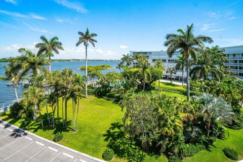 2505 S Ocean Boulevard #515, Palm Beach FL - photo 9 of 28