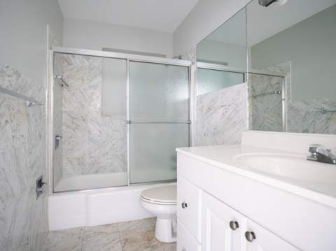 131 N Golfview Road #4, Lake Worth FL - photo 7 of 14