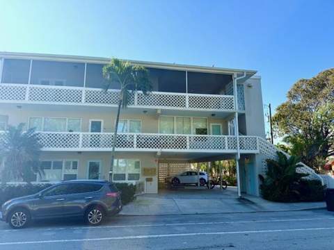 131 N Golfview Road #4, Lake Worth FL - photo 12 of 14