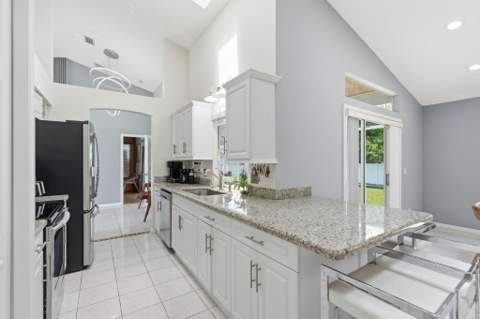 102 NW Peach Street, Port St. Lucie FL - photo 22 of 70