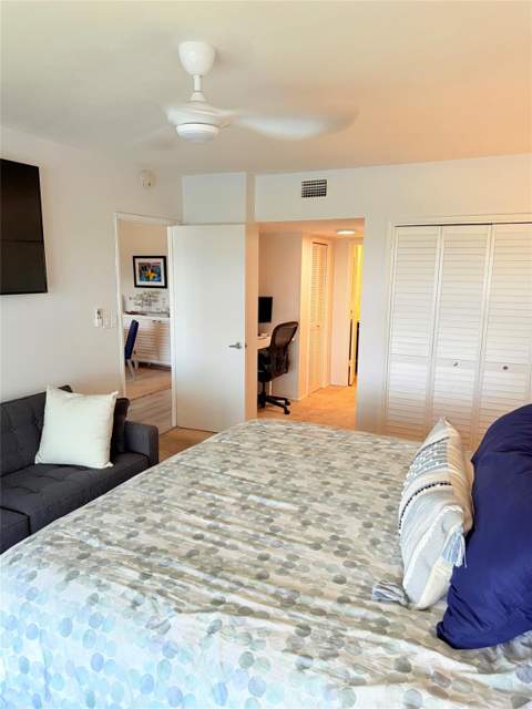 2801 N Palm Aire Drive #604, Pompano Beach FL - photo 19 of 27