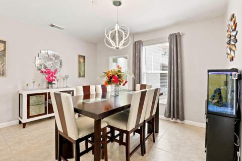 10487 SW West Park Avenue, FL - photo 14 of 47