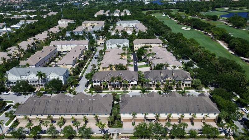 3 bedroom Townhouse at 118 Black Ironwood Road #107, Sandpiper Cove II At Botanica Condo, Jupiter — photo 5