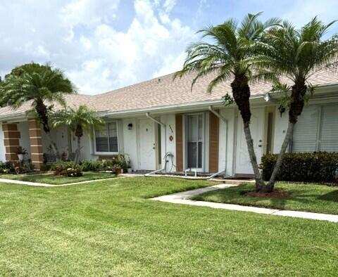 2 bedroom Condominium at 1216 S S Lakes End Drive #Apt D, High Point Of Fort Pierce Condominium Section 2, Fort Pierce — photo 1