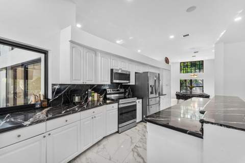 7210 W Cypresshead Drive, Parkland FL - photo 13 of 47