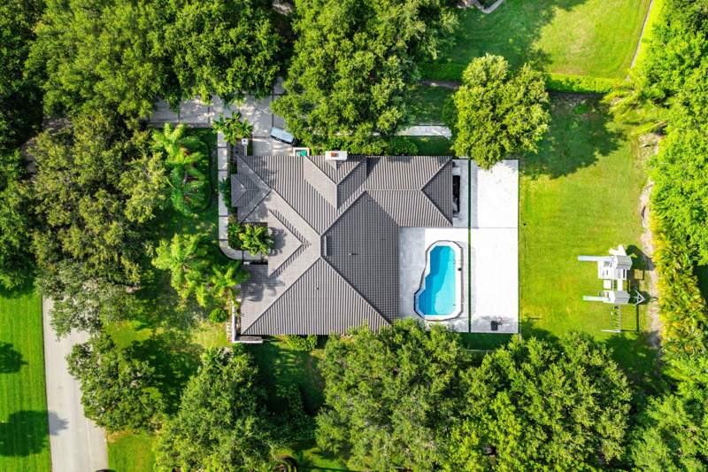 4 bedroom Single Family Residence at 7210 W Cypresshead Drive, Parkland Lakes, Parkland — photo 4