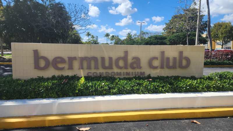 2 bedroom Condominium at 6161 NW 57th Court, Bermuda Club Seven Condo, Tamarac — photo 1