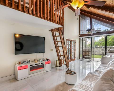 407 N University Drive, Plantation FL - photo 16 of 30