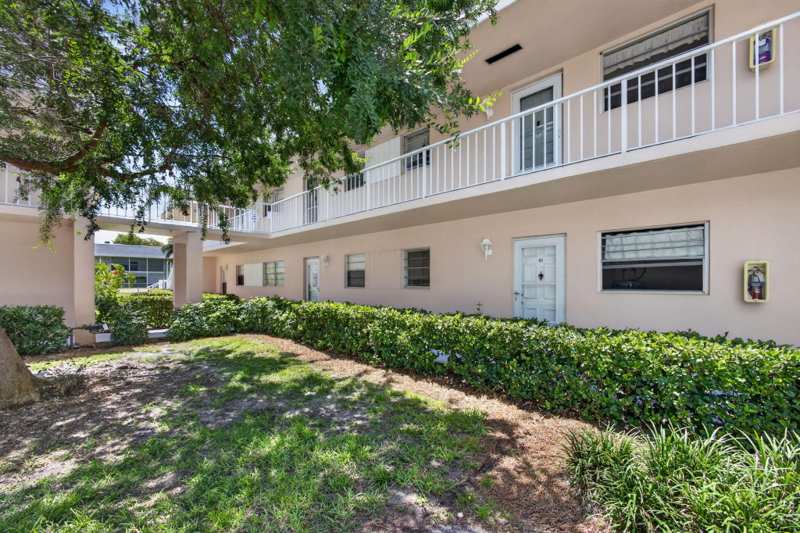 1 bedroom Condominium at 18081 SE Country Club Drive #9-83, The Little Club Condo, Jupiter — photo 1