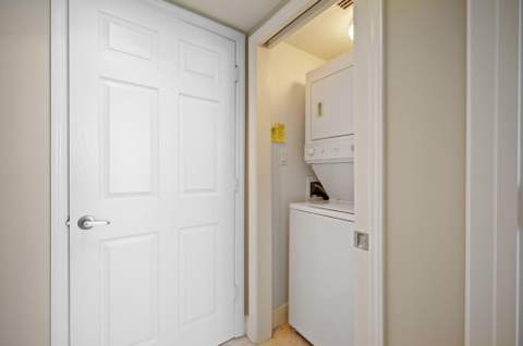 2011 N Ocean Boulevard #1606, Fort Lauderdale FL - photo 23 of 35