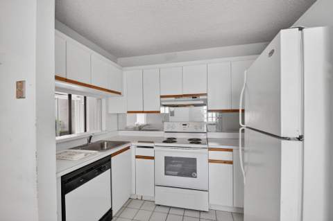 5395 Firenze Drive #B, Boynton Beach FL - photo 11 of 85