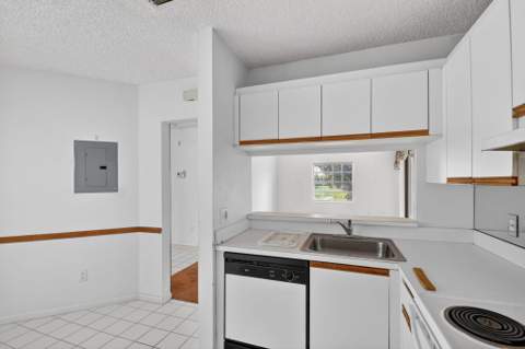 5395 Firenze Drive #B, Boynton Beach FL - photo 14 of 85