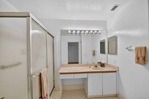 5395 Firenze Drive #B, Boynton Beach FL - photo 15 of 85