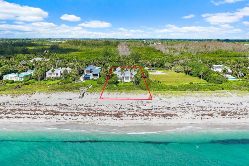 4 bedroom Single Family Residence at 43 N Beach Road, Jupiter Island, Hobe Sound — photo 2