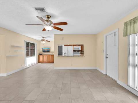 4041 NE 18th Terrace, Pompano Beach FL - photo 17 of 56