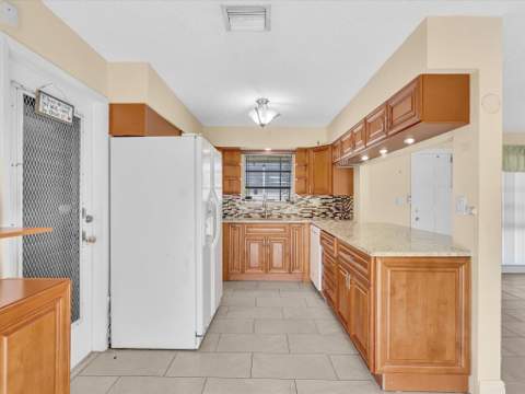 4041 NE 18th Terrace, Pompano Beach FL - photo 21 of 56