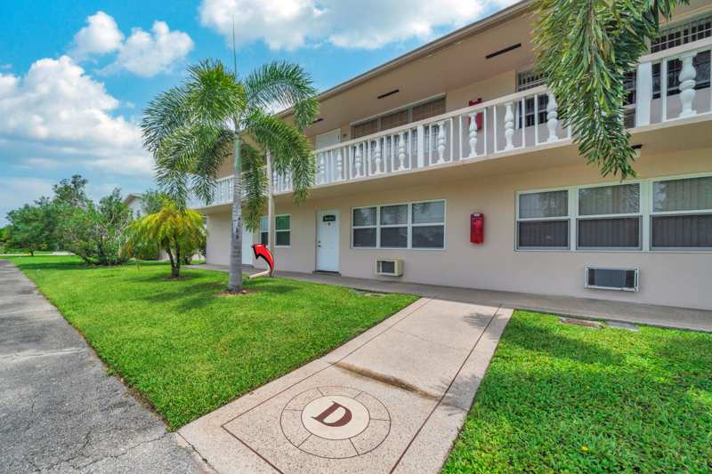 2 bedroom Condominium at 49 Hastings #D, Hastings Condos, West Palm Beach — photo 1