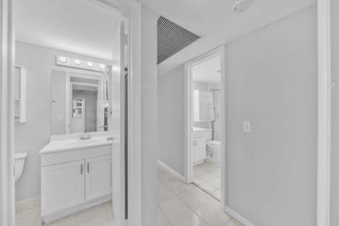 49 Hastings #D, West Palm Beach FL - photo 21 of 40