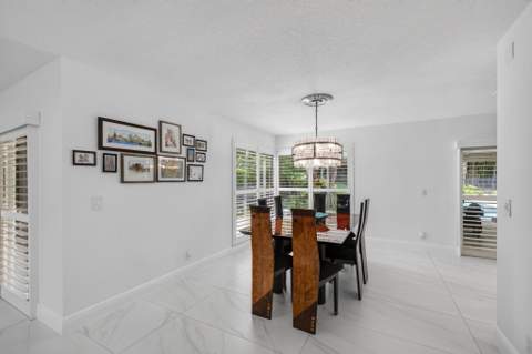 6188 Celadon Circle, Palm Beach Gardens FL - photo 6 of 48