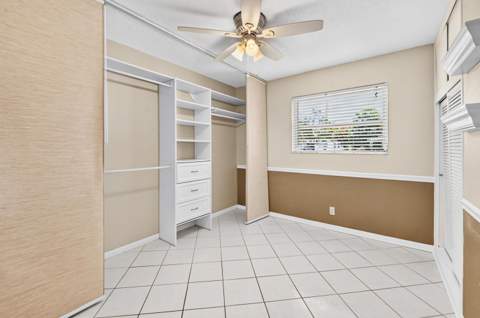 313 Poe Drive, Palm Springs FL - photo 20 of 39