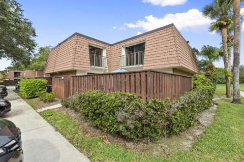2916 SW Sunset Trace Circle, Palm City FL - photo 14 of 25