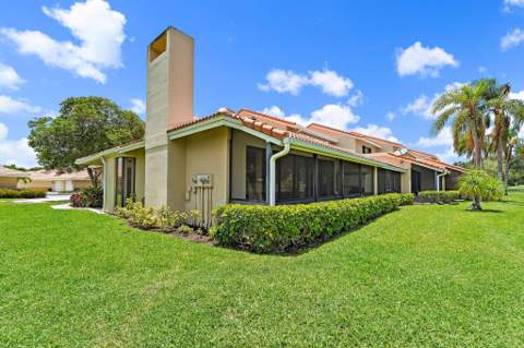 261 Old Meadow Way, Palm Beach Gardens FL - photo 6 of 29
