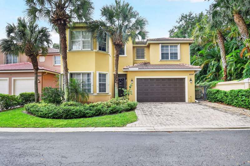 4 bedroom Single Family Residence at 10247 Isle Wynd Court, Wyndsong Isle Estates, Boynton Beach — photo 2