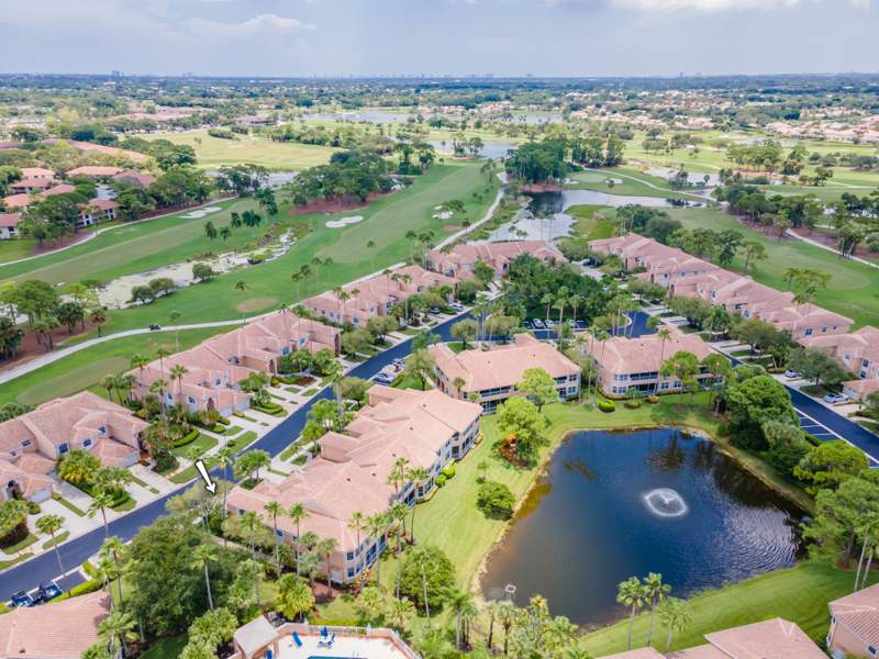3 bedroom Condominium at 208 Legendary Circle, Legends at PGA National, Palm Beach Gardens — photo 2