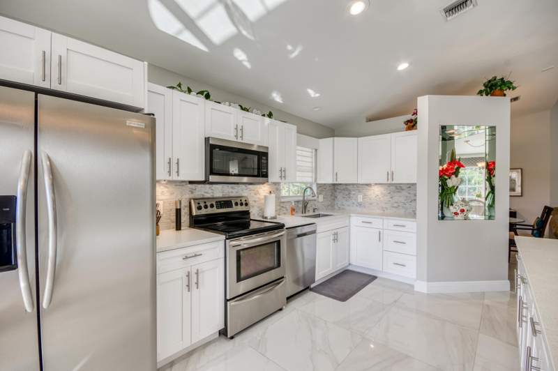 3 bedroom Condominium at 208 Legendary Circle, Legends at PGA National, Palm Beach Gardens — photo 4