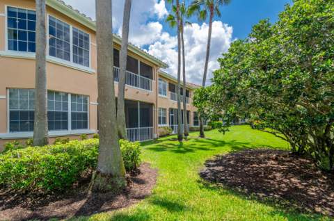 208 Legendary Circle, Palm Beach Gardens FL - photo 17 of 20