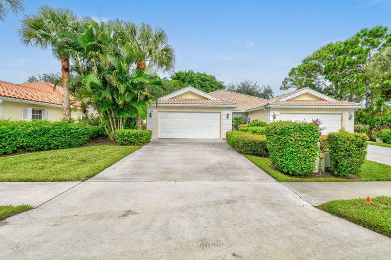 2 bedroom Villa at 7880 SE Peppercorn Court, Double Tree, Hobe Sound — photo 2