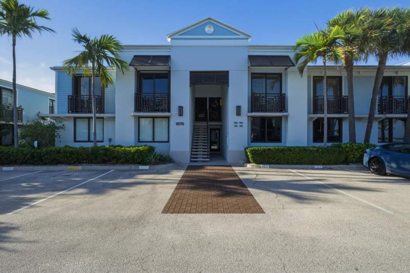 2 bedroom Condominium at 1676 S Ocean Lane #253, Oceanage Condo, Fort Lauderdale — photo 4