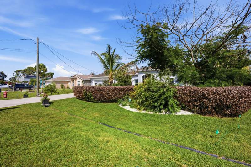 3 bedroom Single Family Residence at 2081 SW Tropical Terrace, Port St Lucie Section 11, Port St. Lucie — photo 5