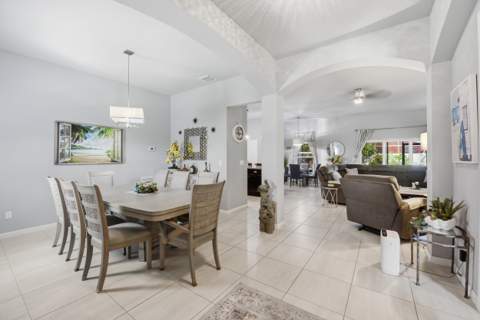 2081 SW Tropical Terrace, Port St. Lucie FL - photo 18 of 77