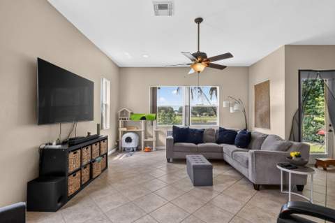 241 Gazetta Way, West Palm Beach FL - photo 13 of 55