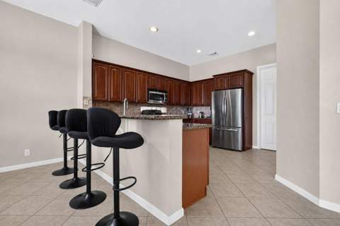 241 Gazetta Way, West Palm Beach FL - photo 17 of 55