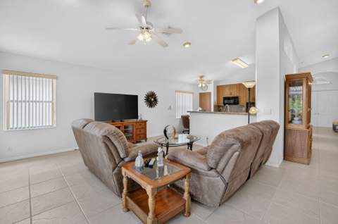 5293 Grey Birch Lane, Boynton Beach FL - photo 15 of 52