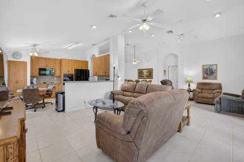 5293 Grey Birch Lane, Boynton Beach FL - photo 16 of 52
