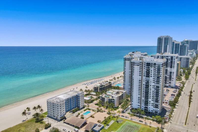 2 bedroom Condominium at 2101 S Ocean Drive #801, Quadomain Tower I And IV Condo, Hollywood — photo 4